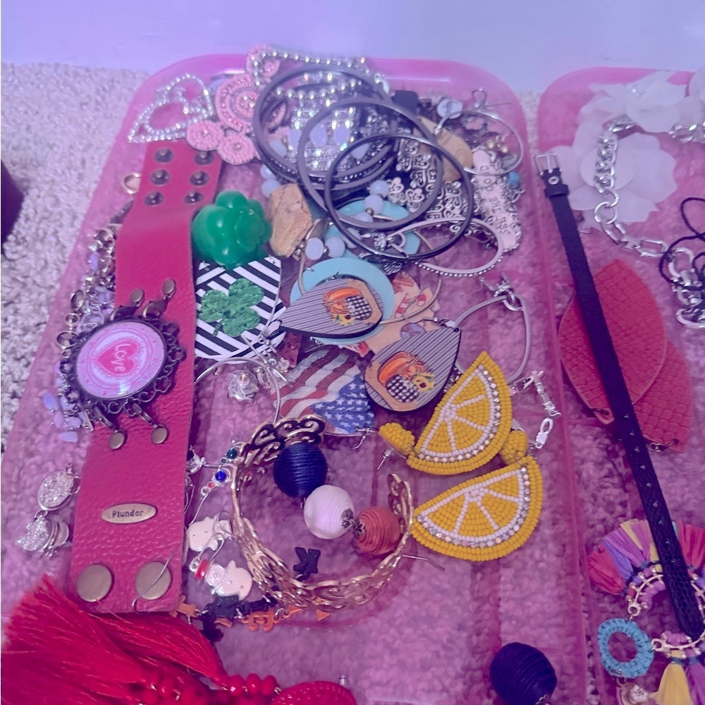Jewelry Lot - Picture 4 of 4